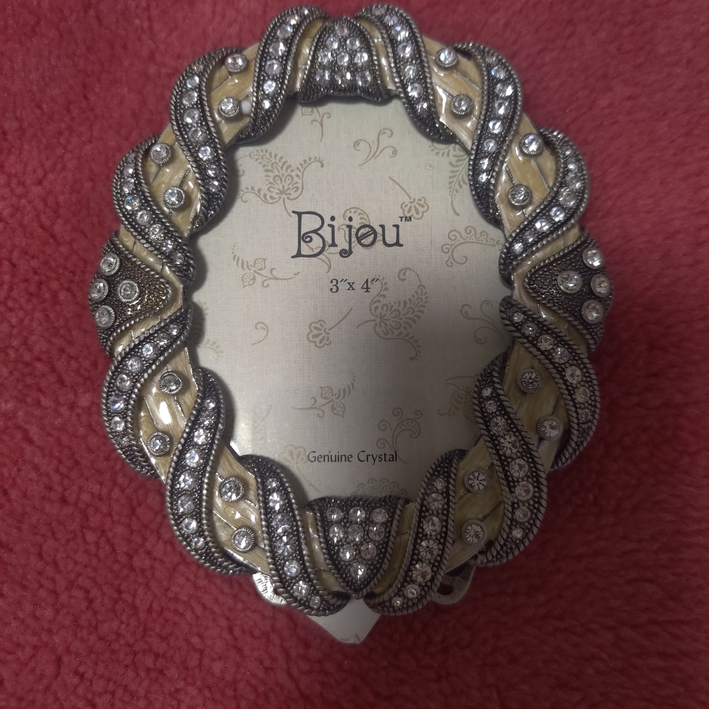 Genuine Crystal Photo Frame - Picture 6 of 6